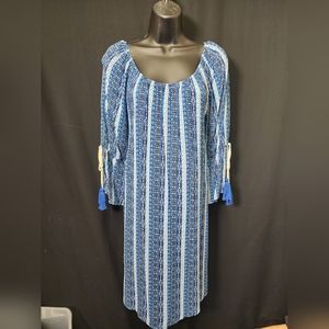 Charming Charlie blue pattern dress
